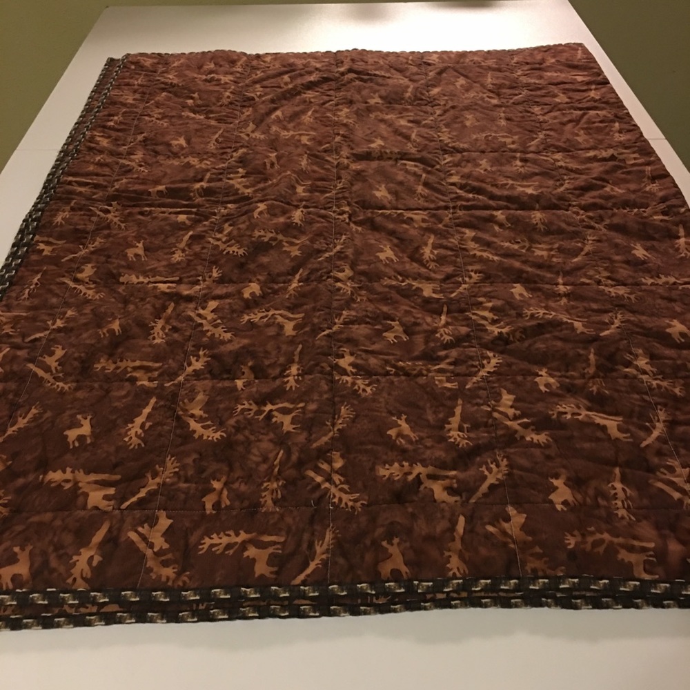 Fall Design Handmade Quilt - Picture 13 of 16